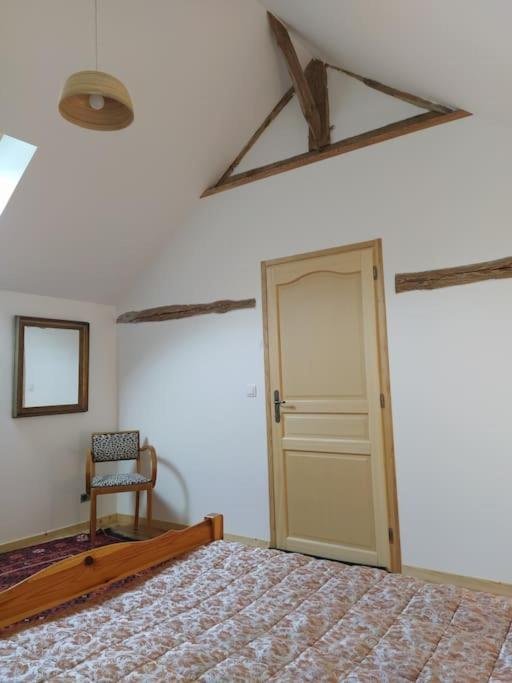Apartamento Superbe Dans Corps De Ferme Acheres-la-Foret